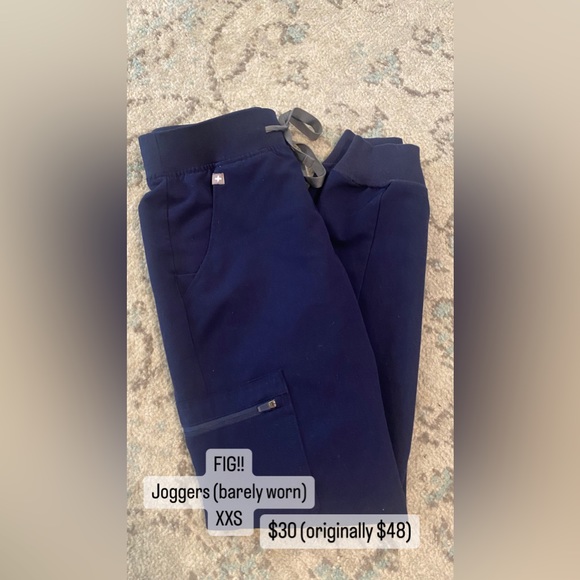 Figs joggers/// NAVY - Picture 1 of 1